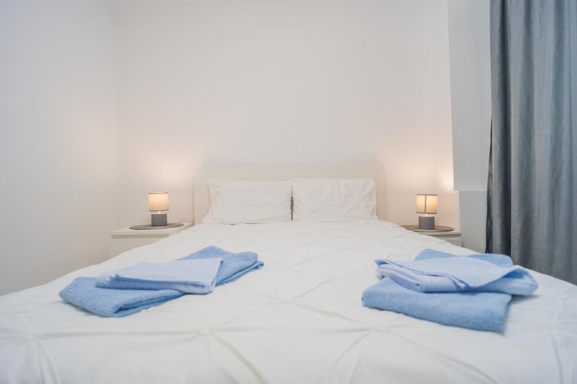 Apartamento Luxury 2Br On Decebal Avenue Bucarest Exterior foto