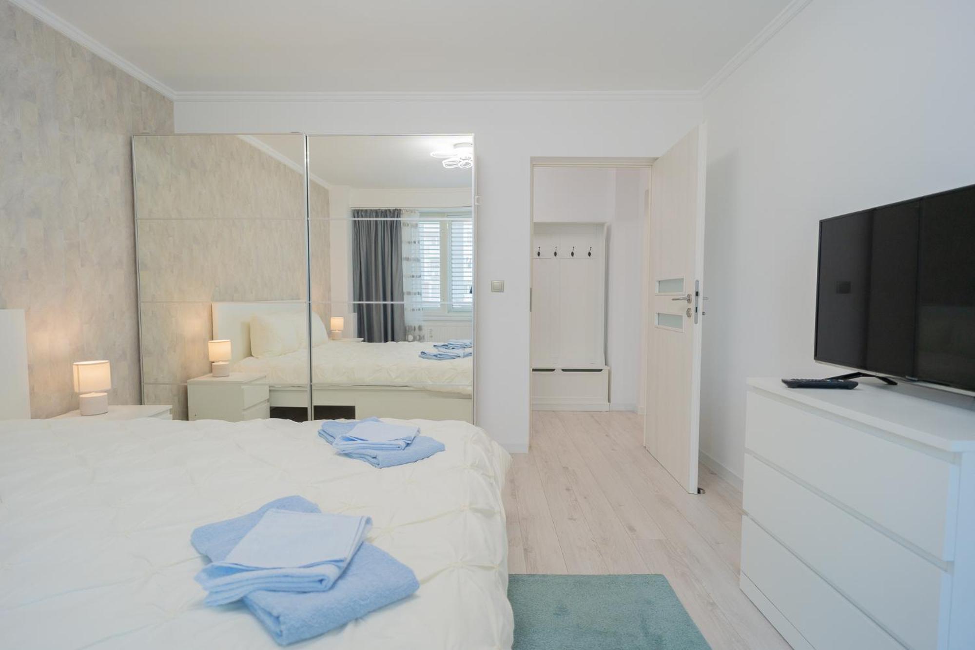Apartamento Luxury 2Br On Decebal Avenue Bucarest Exterior foto