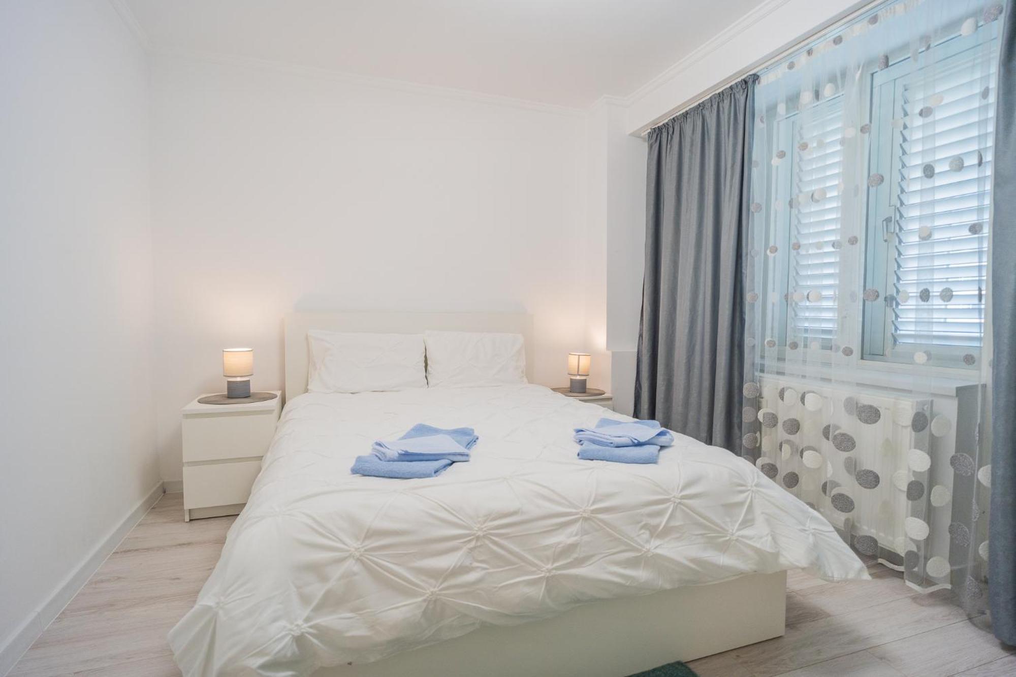 Apartamento Luxury 2Br On Decebal Avenue Bucarest Exterior foto