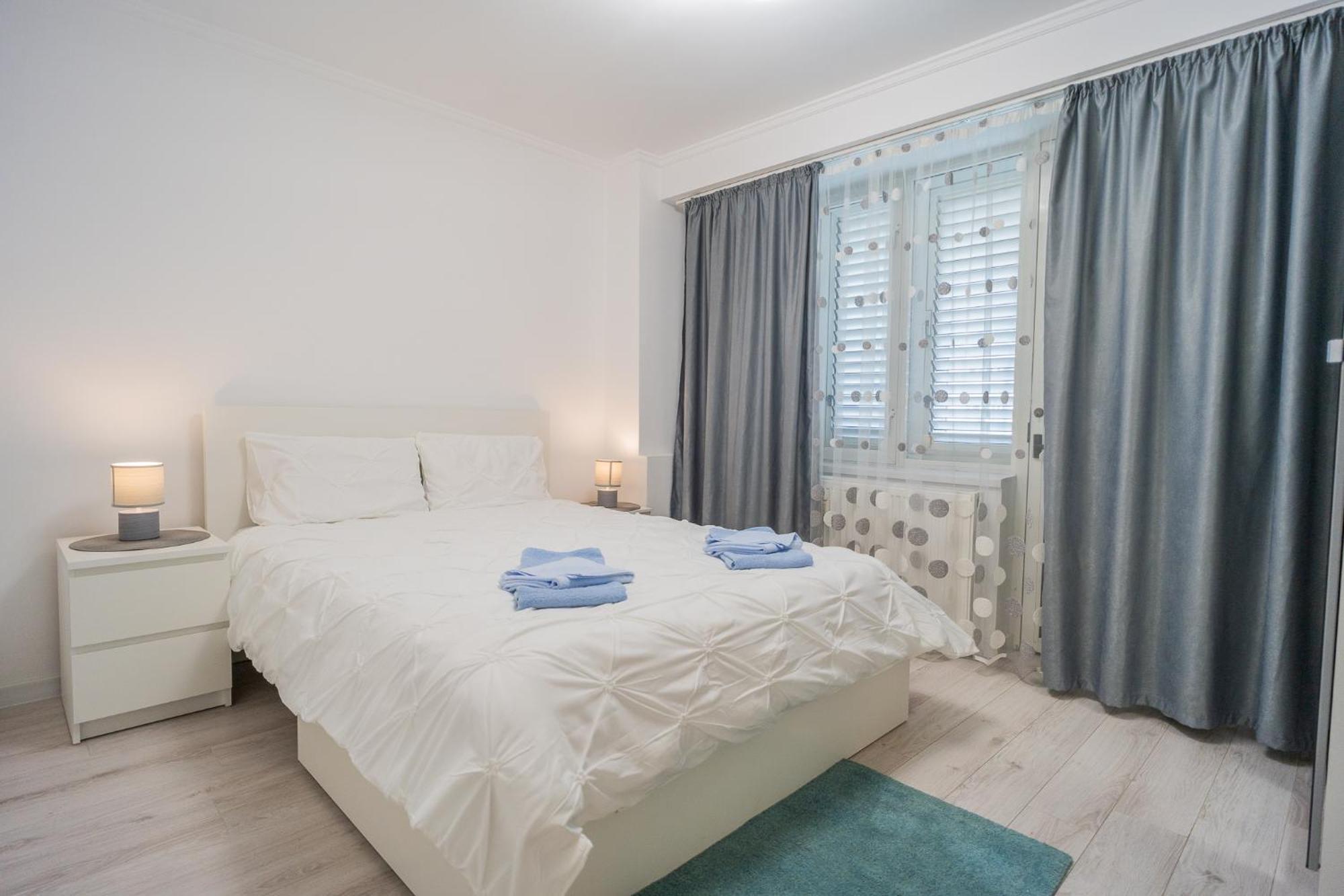 Apartamento Luxury 2Br On Decebal Avenue Bucarest Exterior foto