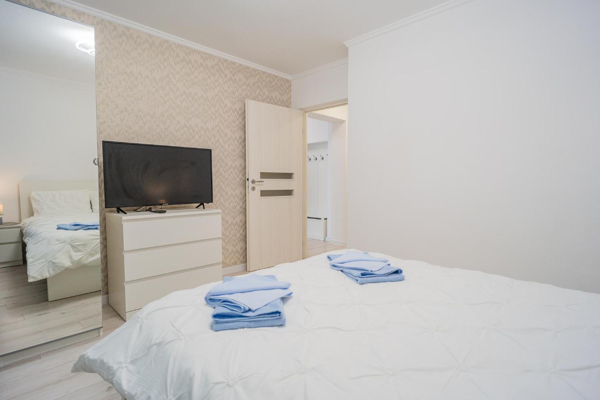 Apartamento Luxury 2Br On Decebal Avenue Bucarest Exterior foto