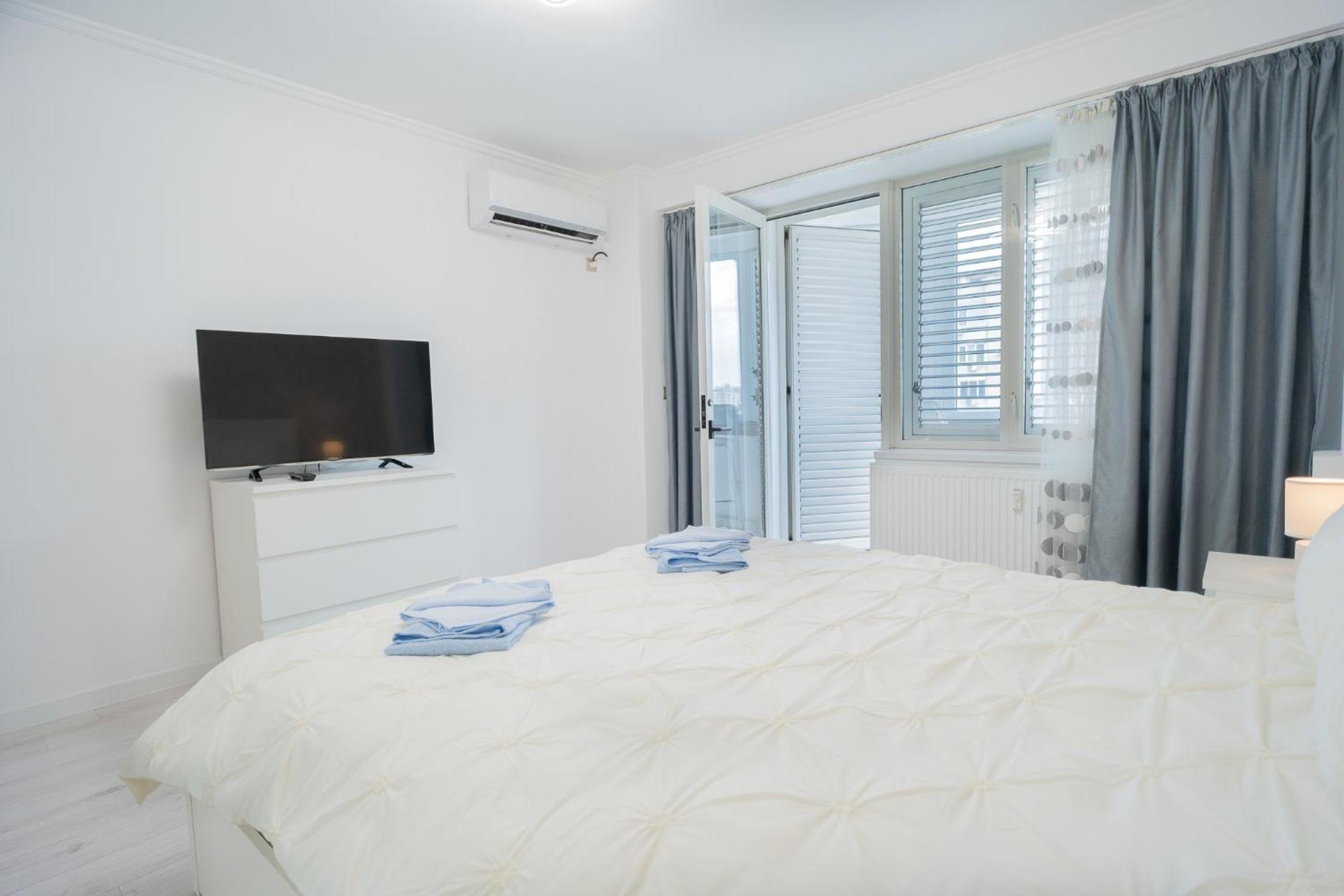 Apartamento Luxury 2Br On Decebal Avenue Bucarest Exterior foto