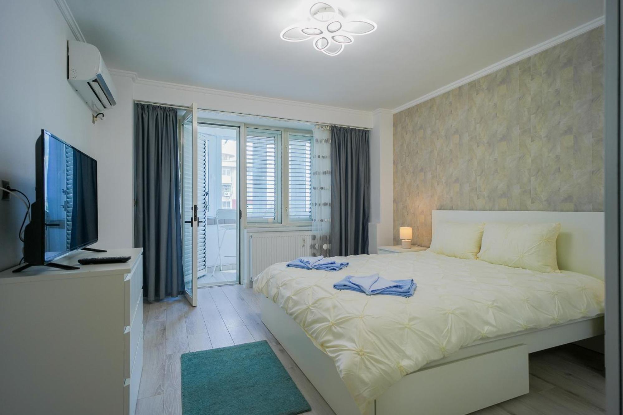 Apartamento Luxury 2Br On Decebal Avenue Bucarest Exterior foto